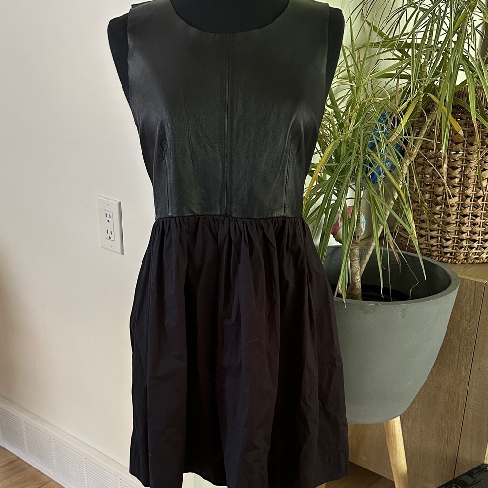 NWT - Patterson J. Kincaid Elegant Black Sleeveless Dress - Size L